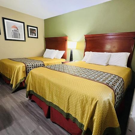 Deluxe Inn & Suites By Oyo Miami Ok Екстер'єр фото
