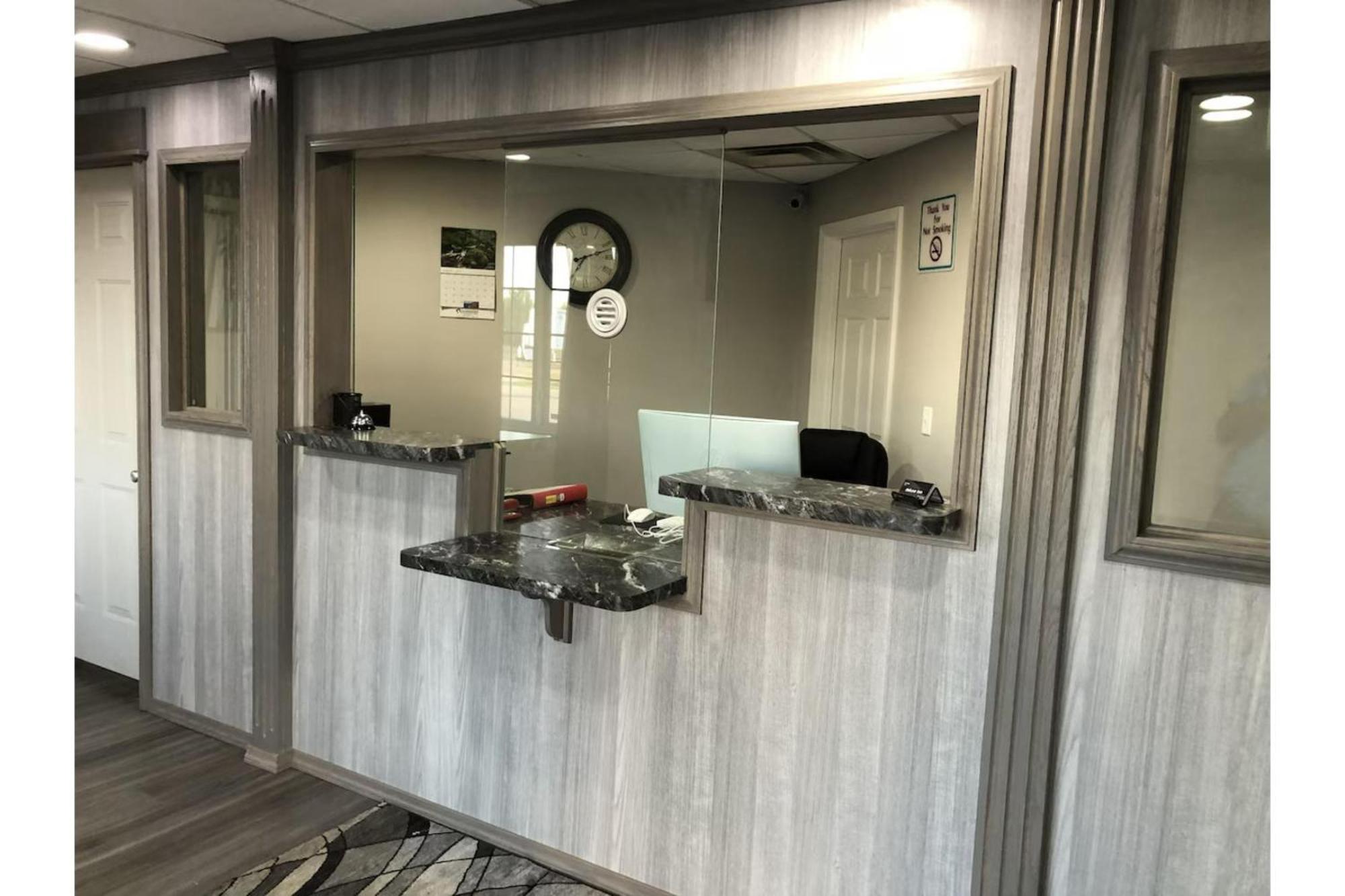 Deluxe Inn & Suites By Oyo Miami Ok Екстер'єр фото